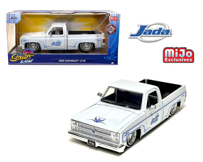 Jada toys chevrolet c-10 deals 1985 street low collection